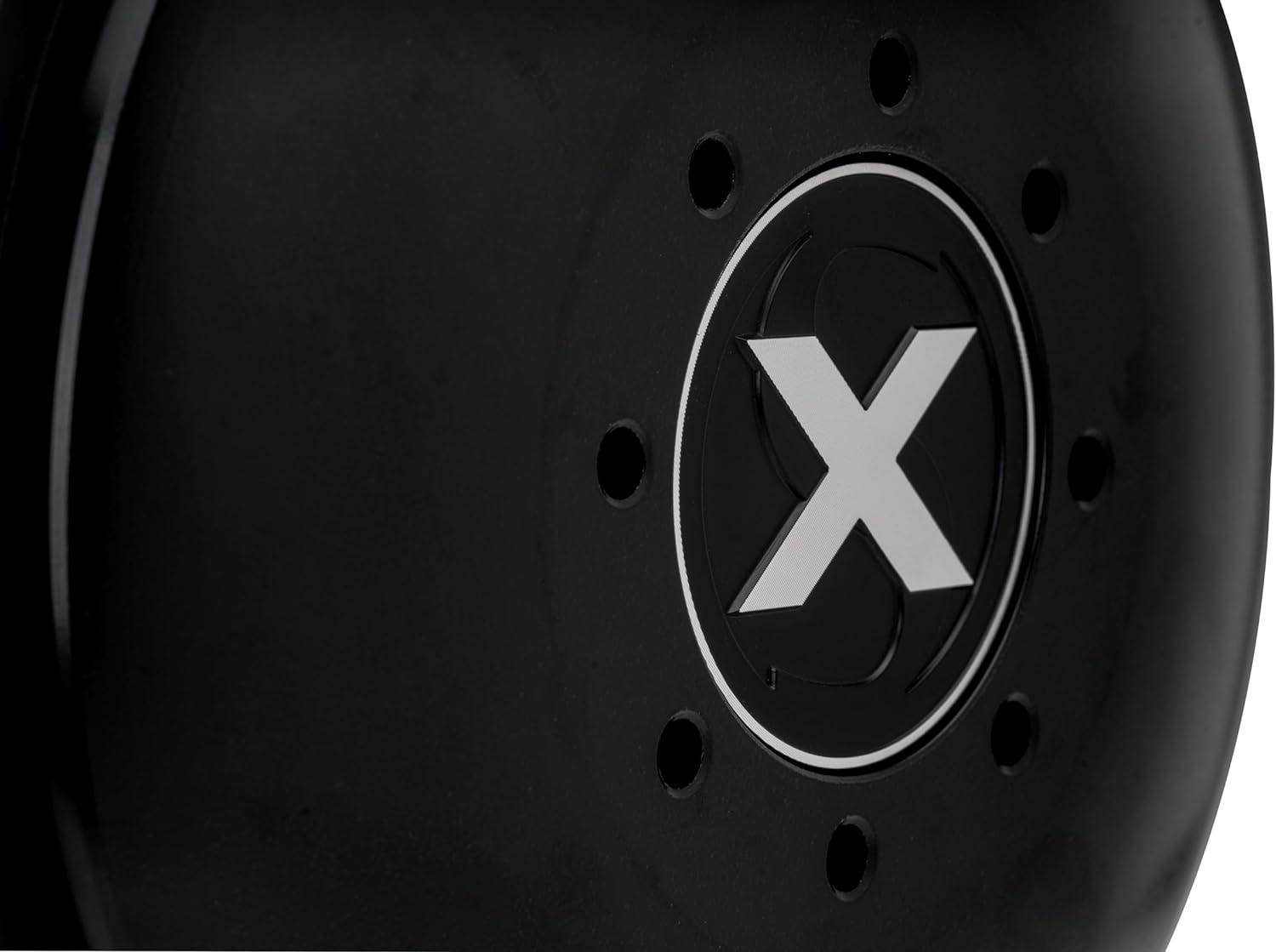 49L7X152 KICKER Solo-X 15